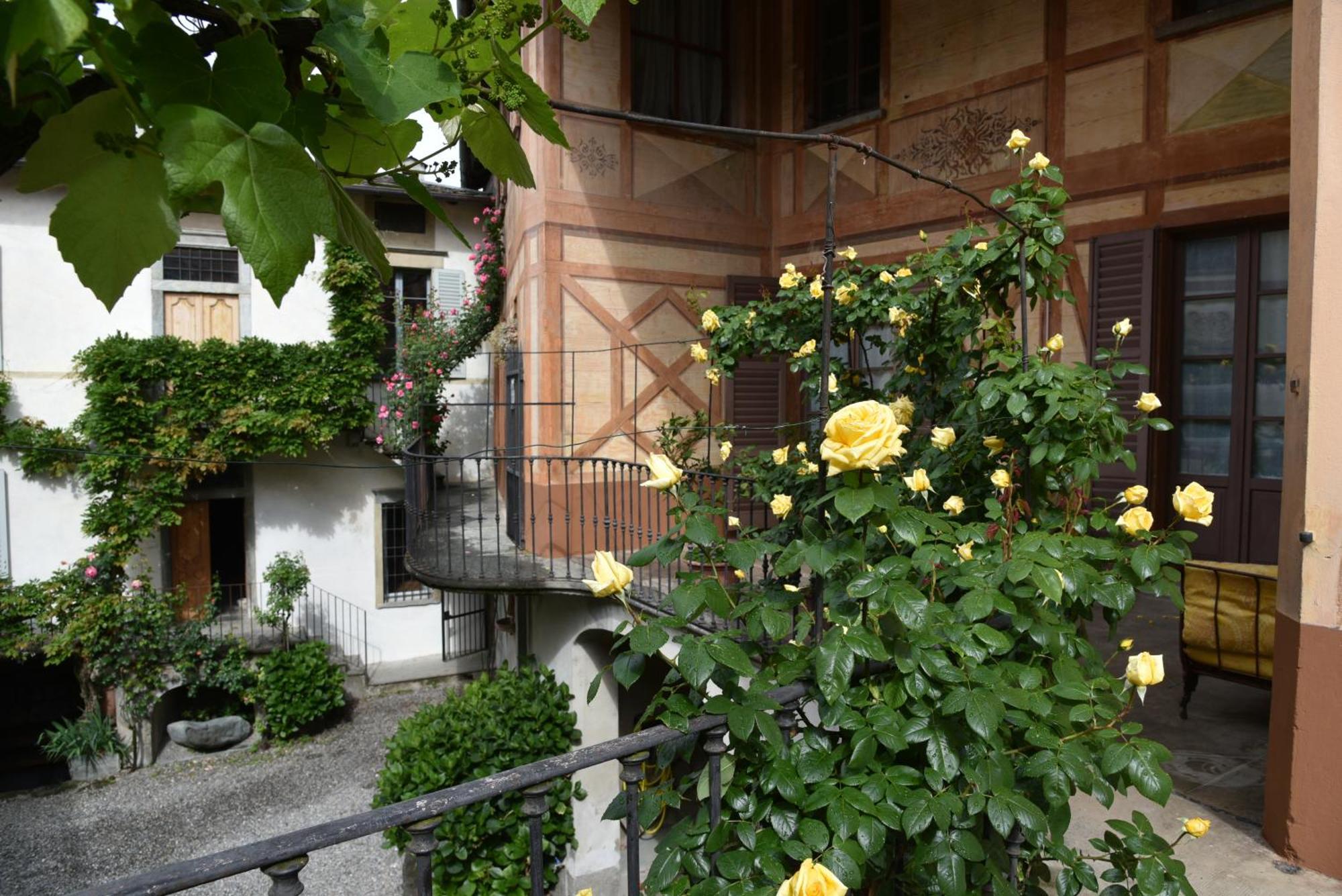 Piano Nobile Al Roseto Del Drago Villa San Bernardo  Dış mekan fotoğraf